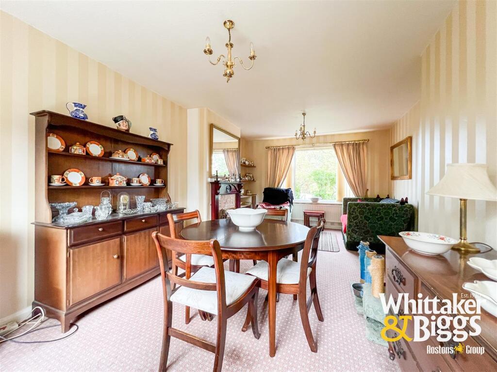 Living / Dining Room