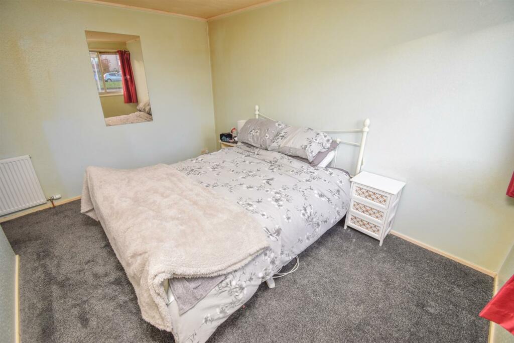 BEDROOM ONE-2.jpg