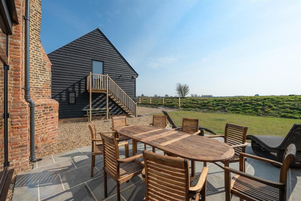 Lower Road, Teynham, Sittingbourne