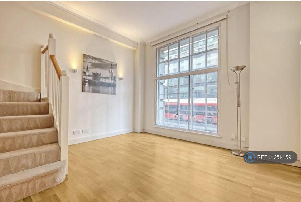 Living Room Unfurnished 