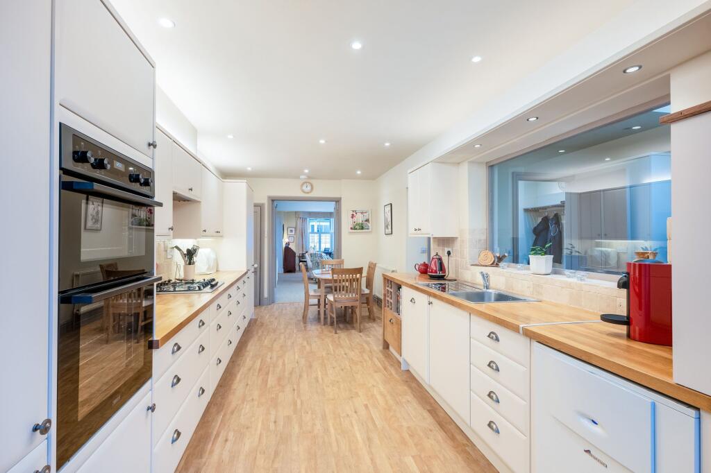 Breakfast Kitchen