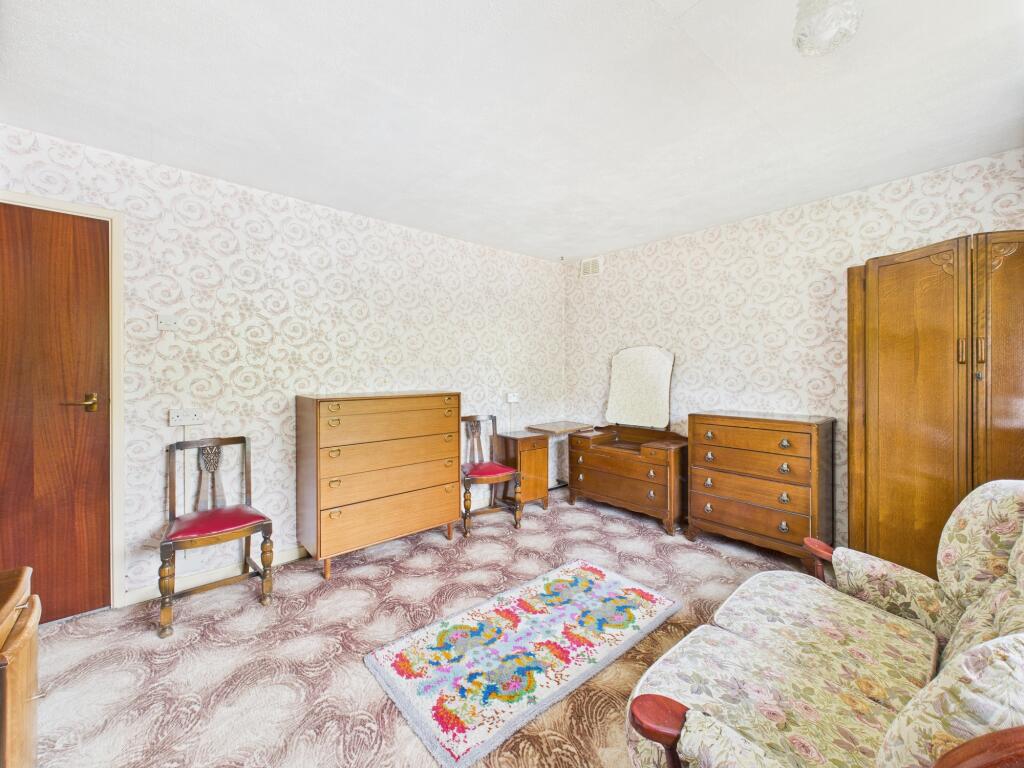 CAM05192G0-PR0114-STILL008