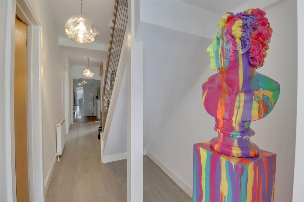133 LONDON ROAD INSIDE-22.jpg
