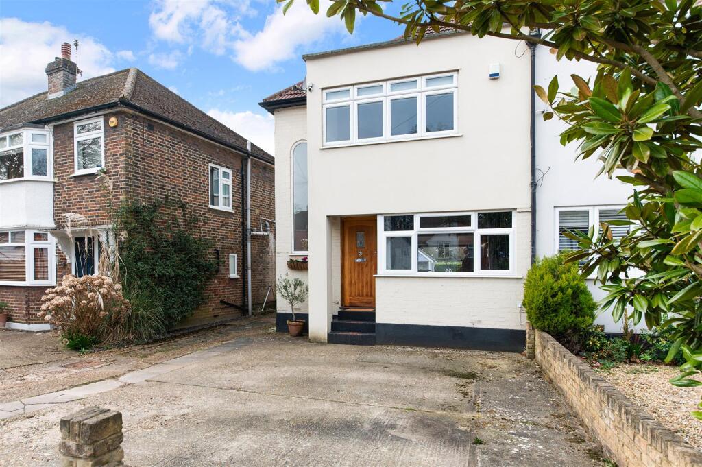 CHIPSTEAD WAY,42- (20).jpg