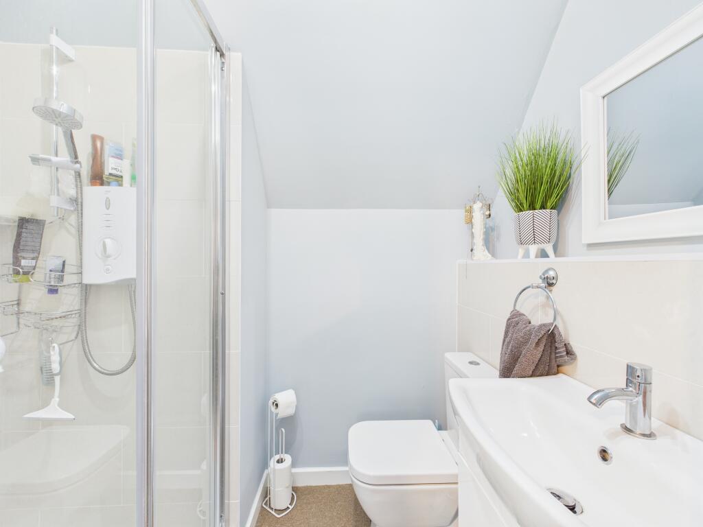 CAM03481G0-PR0122-STILL023