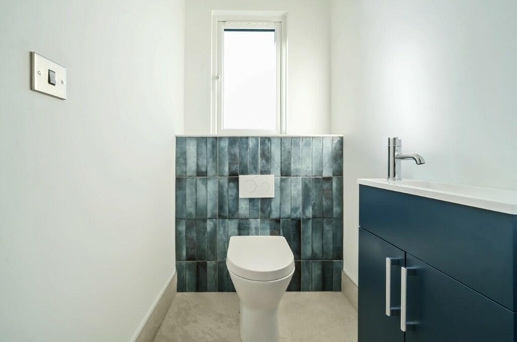 Cloak room 