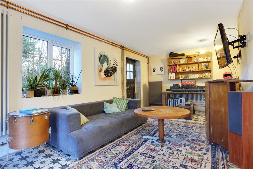 Ground Floor Living