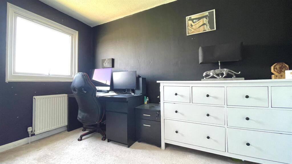 Bedroom 3.jpg