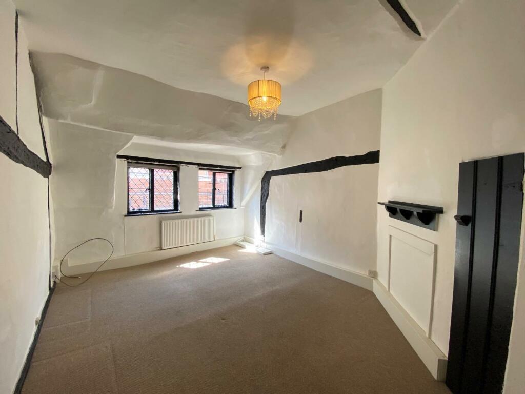 causeway bedroom 1 2.jpg