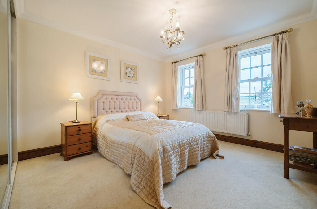 66fe56c183050-l-1194352 (14)