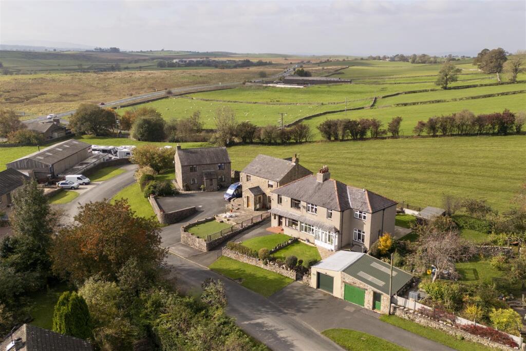 1 Green Acres