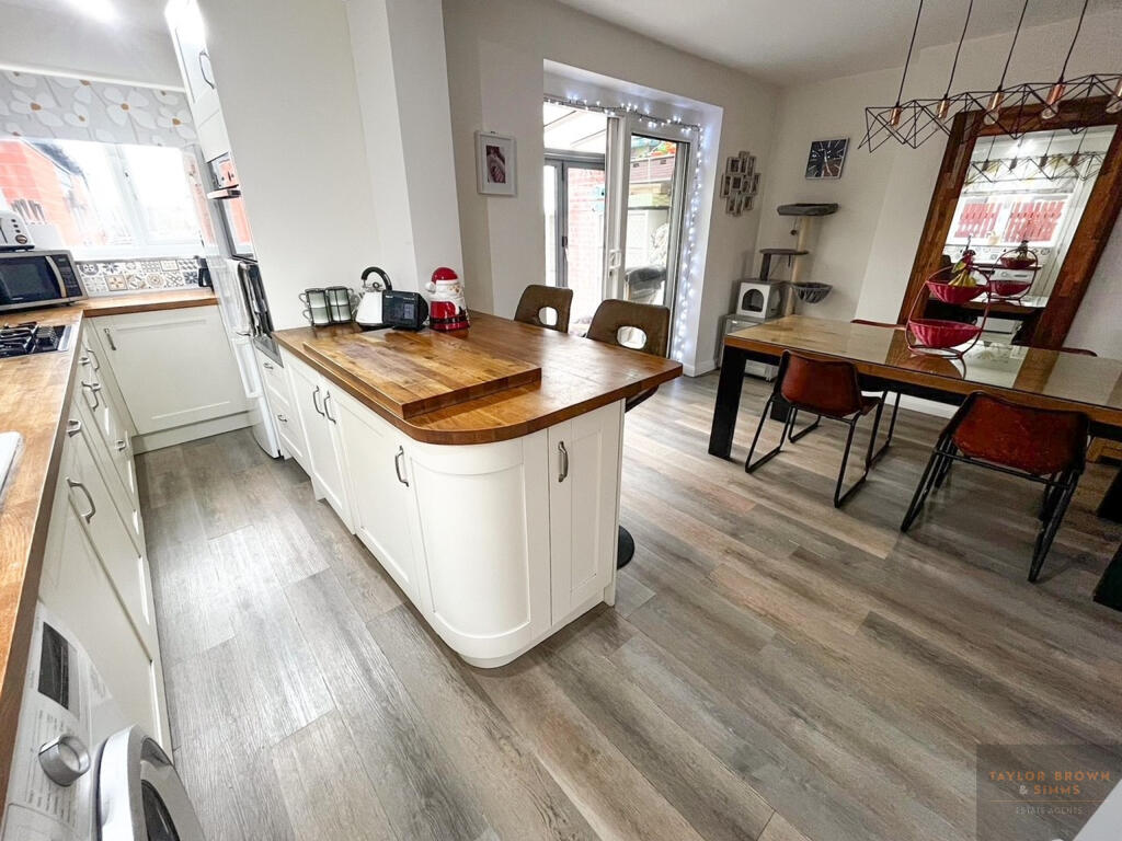 Kitchen diner