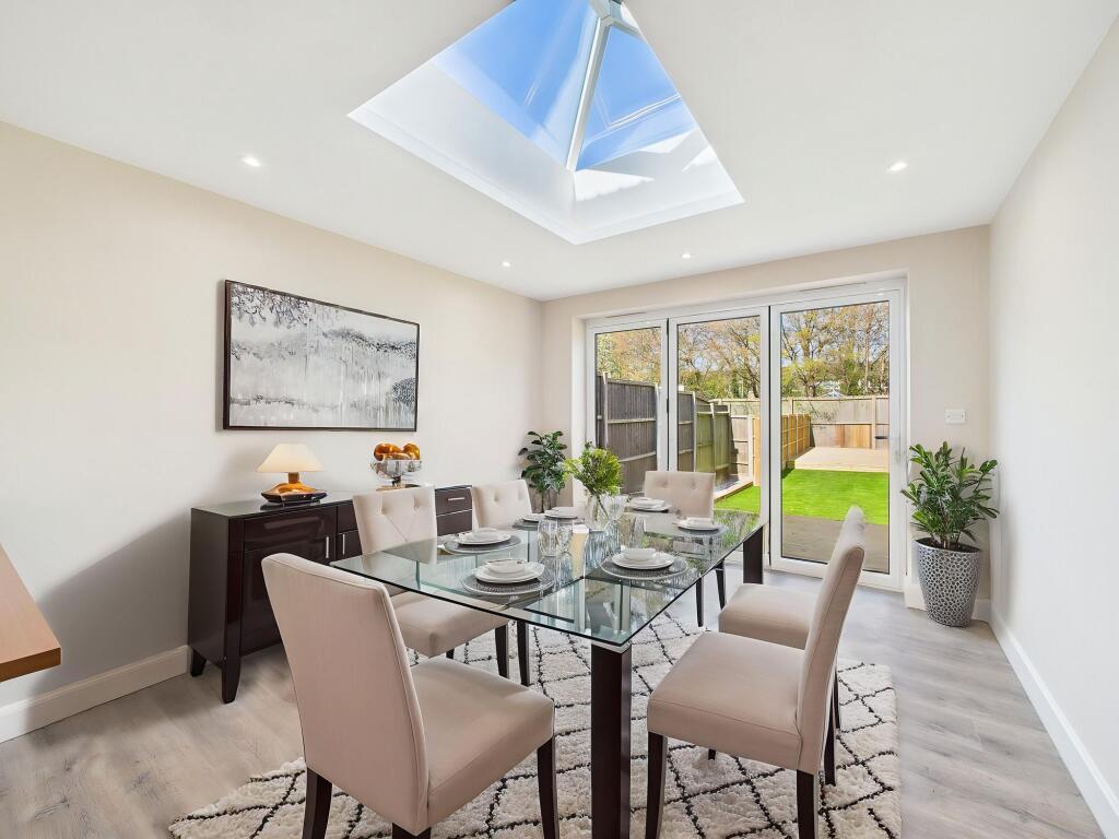 Dining Area (Virtually Furnished)