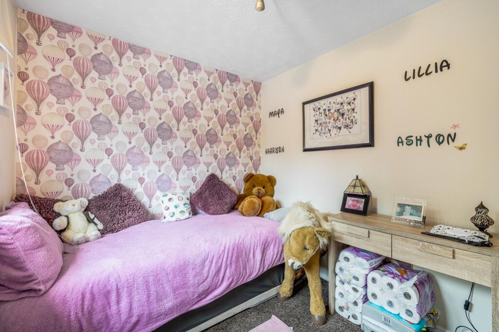 42 Pennyfield (Pinchbeck)-27