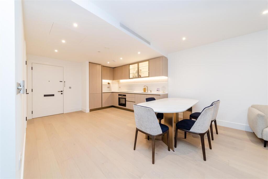 Kitchen      .jpg