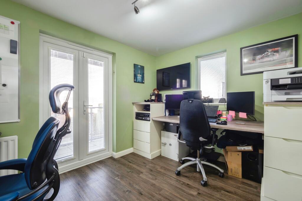Bedroom Five / Study
