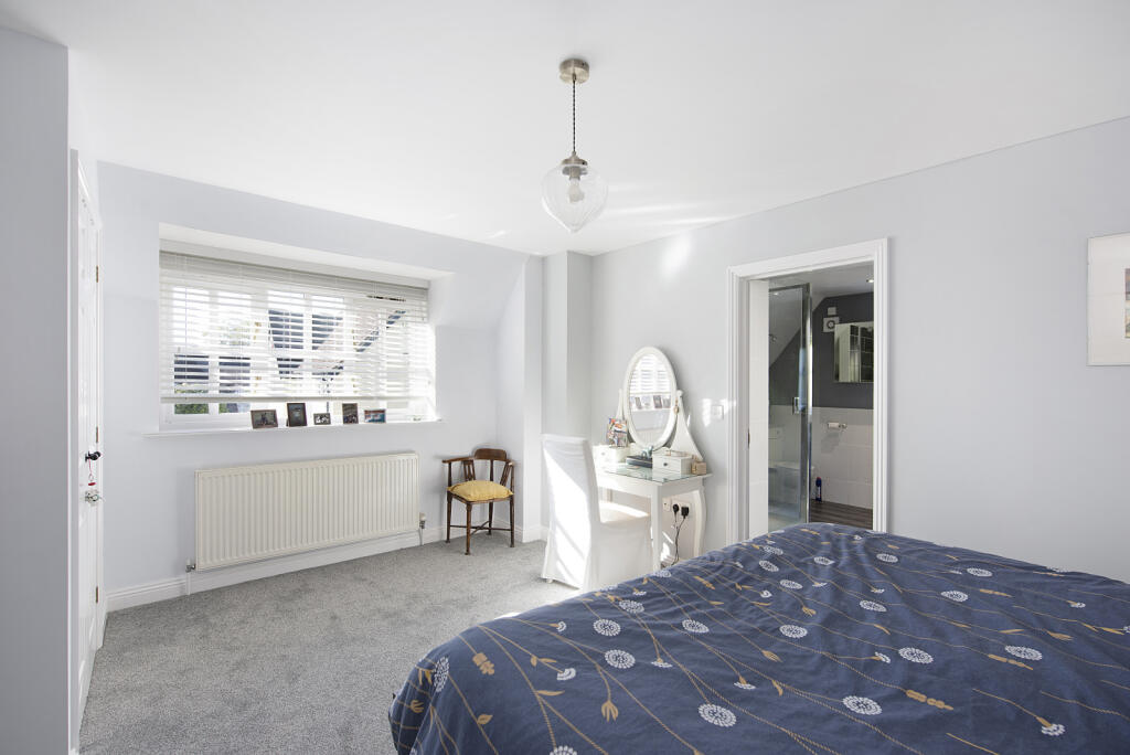 Prinicpal Bedroom