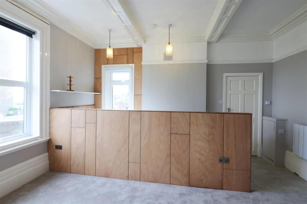 Aspire Residential - Bath Road