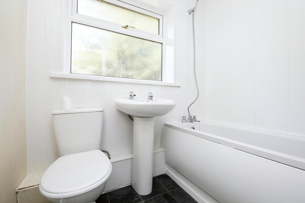 Bathroom/Wc