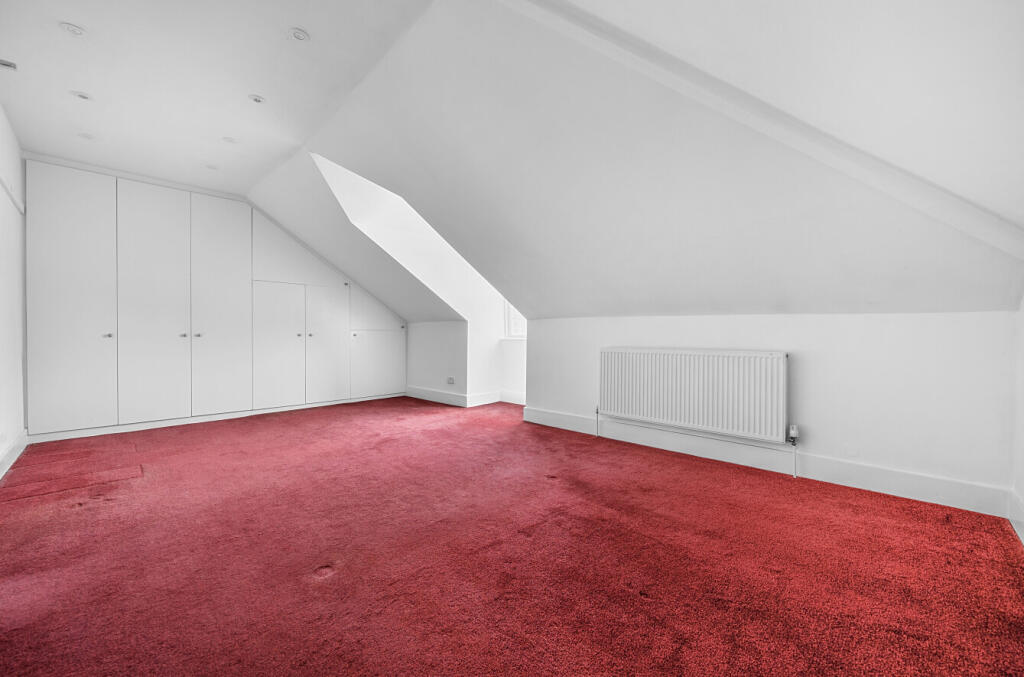 1306795-4-6841b50...