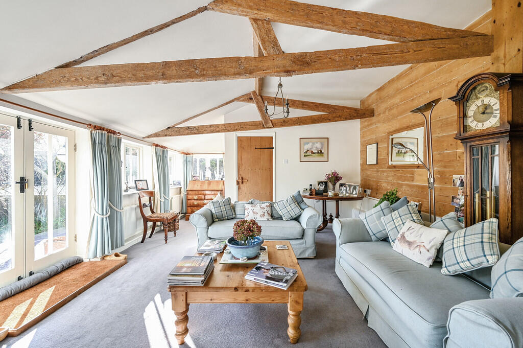 YEW TREE BARN - T...