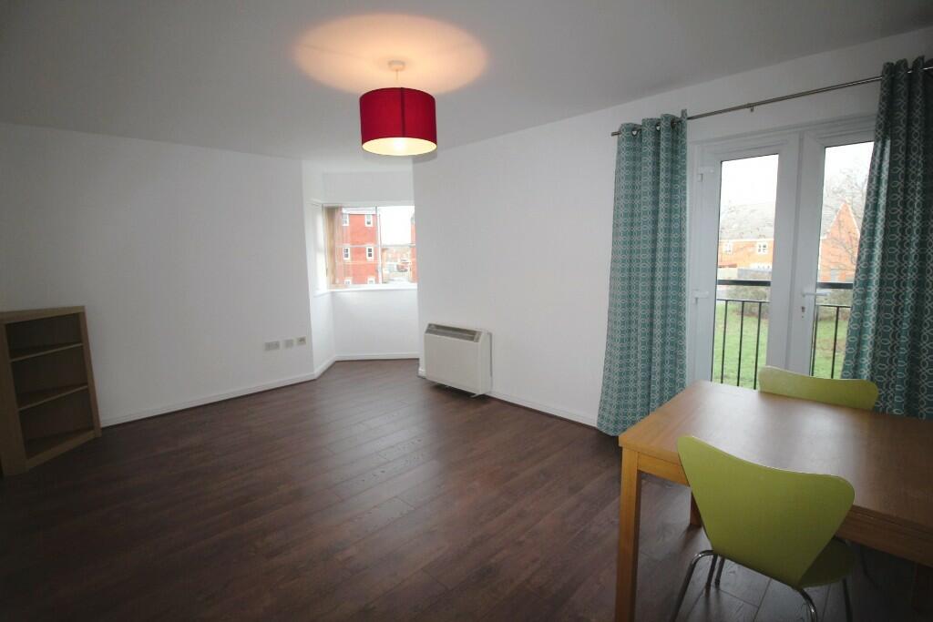 Living room (i)
