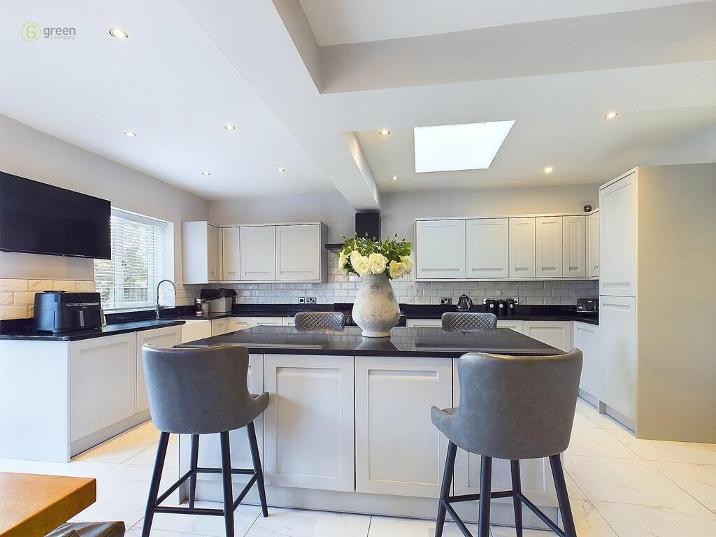 CAM03830G0-PR0111...