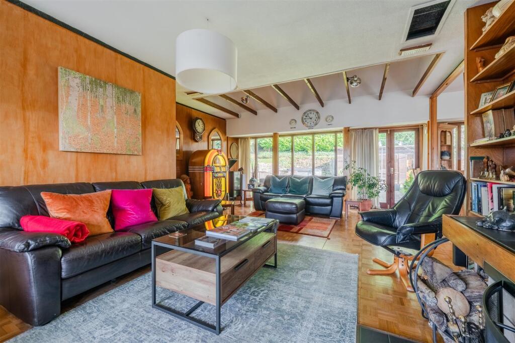 Open Plan Living-10.jpg