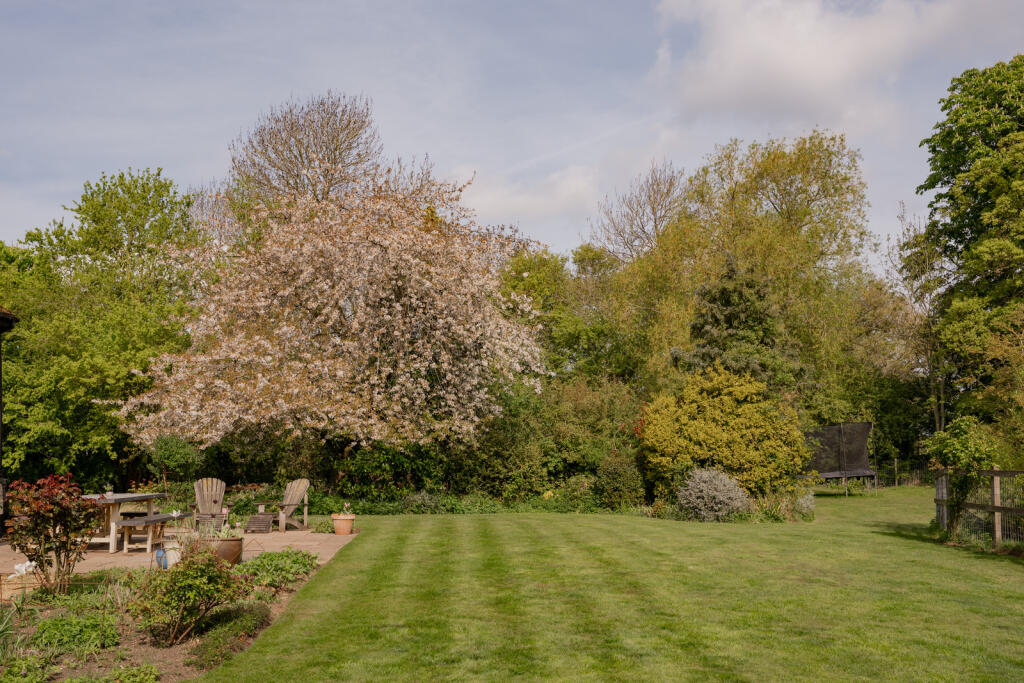 278940 - Waltham Hall, Stowmarket-76.jpg