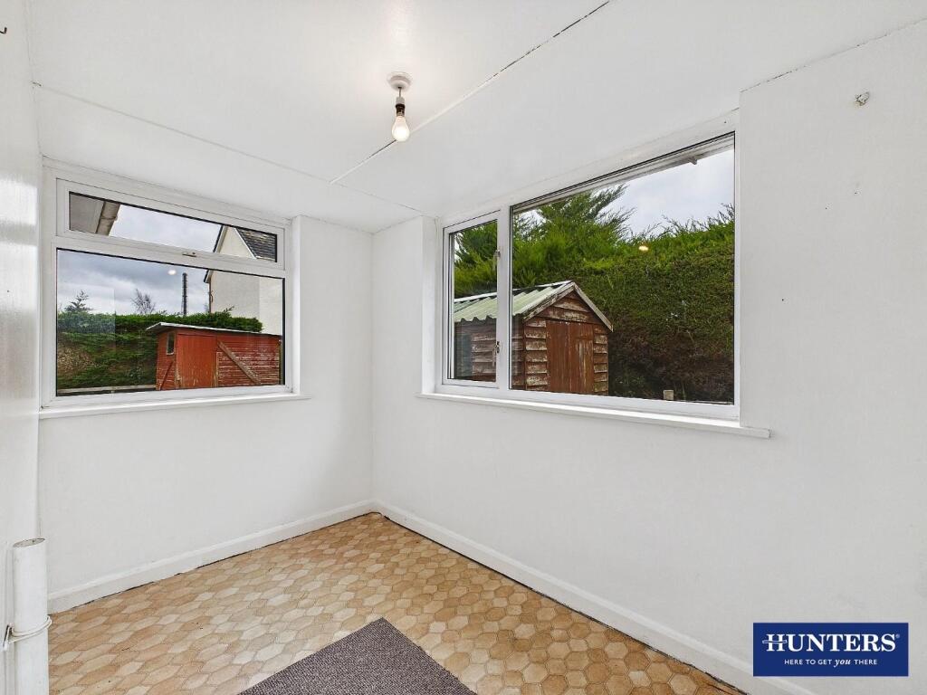 Side Porch/Utility