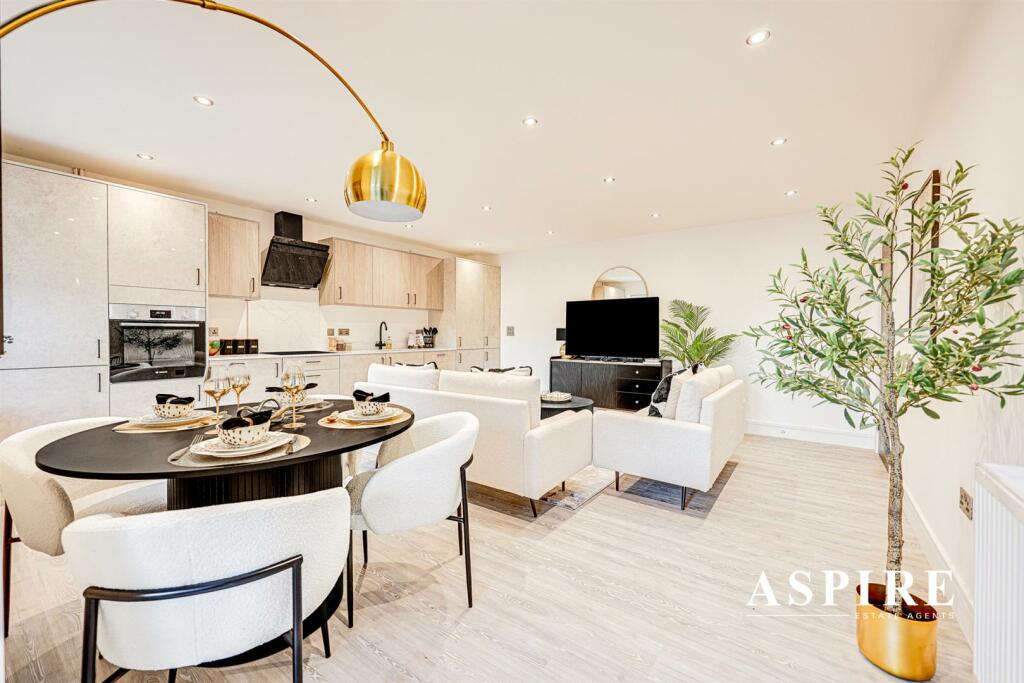 Aspire Estate Agents10.jpg