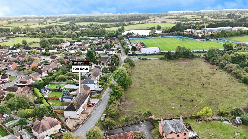 3e079d4d--409A-9D74-7D4F3FE10D61-11963-0000036303E