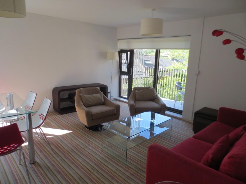 Living/dining room