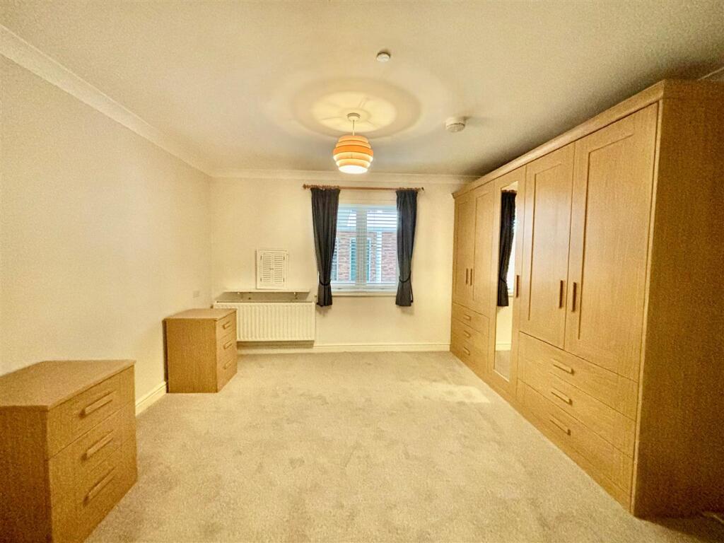 Bedroom.jpg