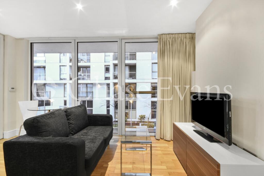 Cobalt Point, Lanter