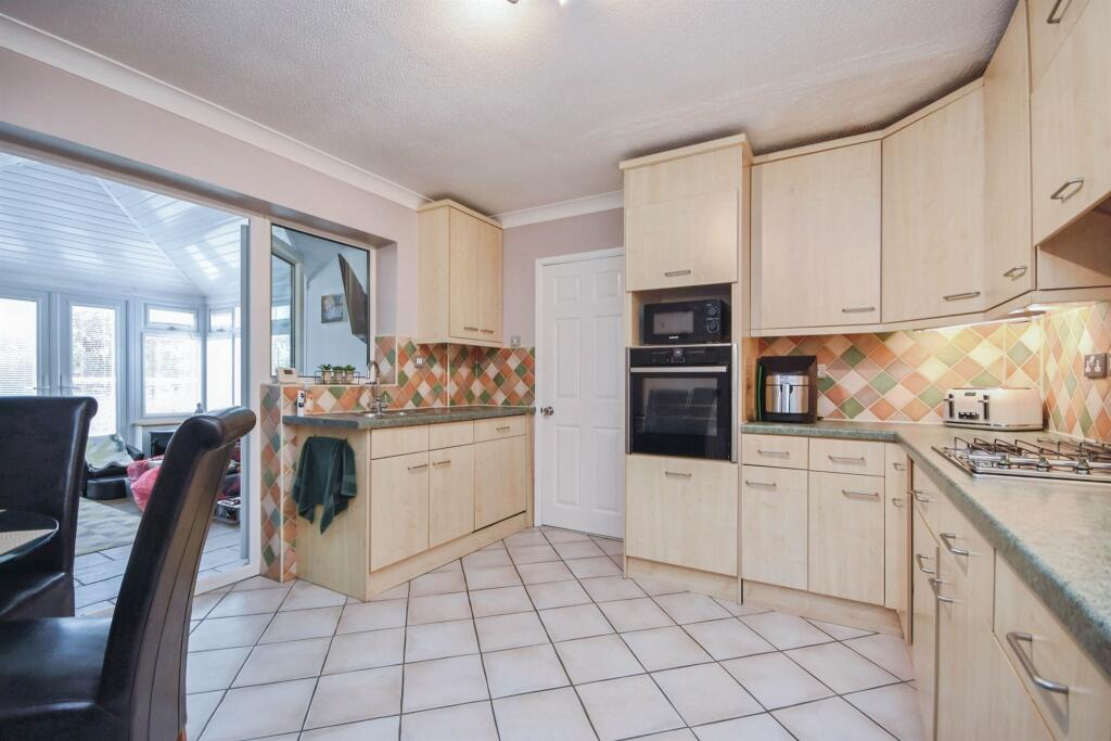 Kitchen Diner