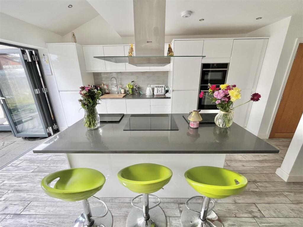 Open Plan Living Dining Kitchen Aspect 5