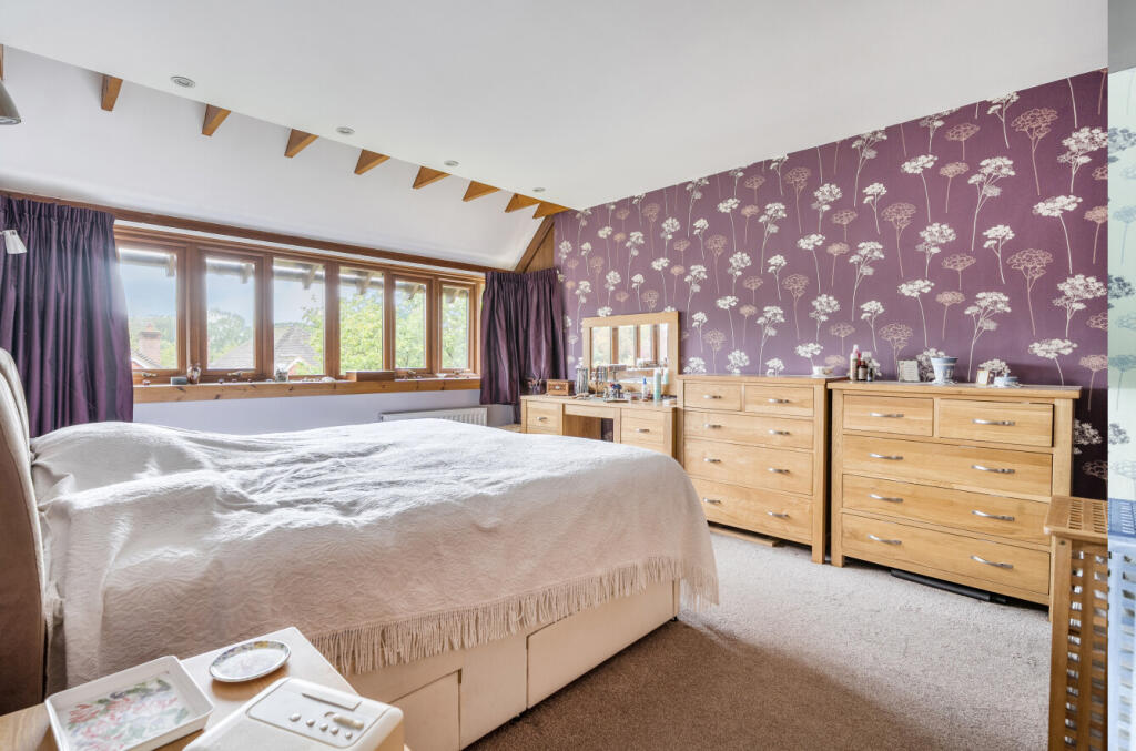 1356053-21-68cab4...