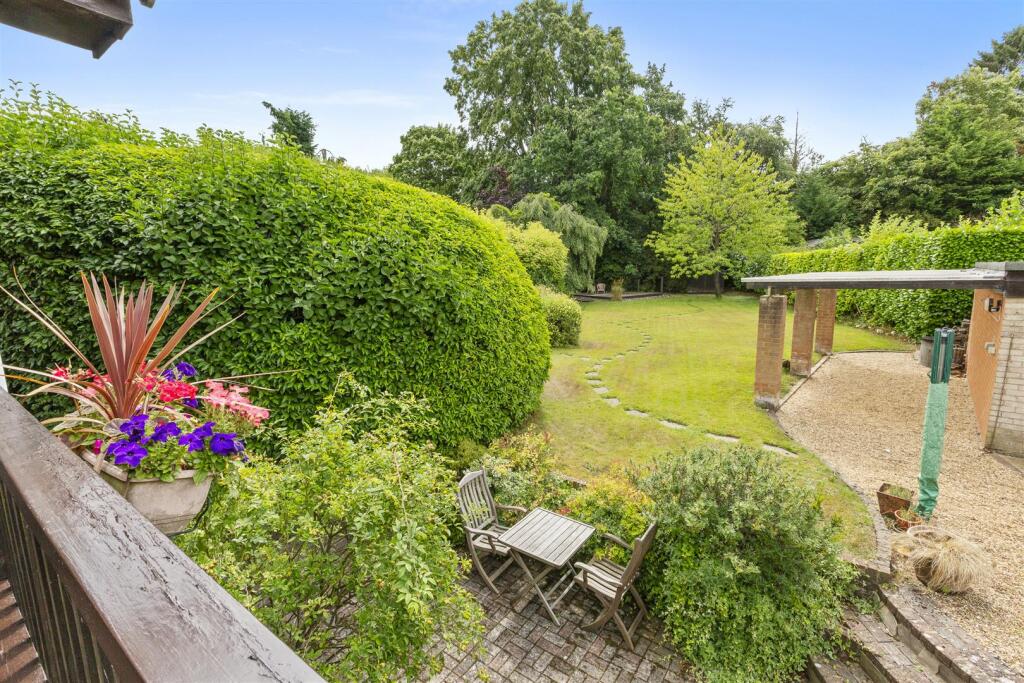 Chart, 7 Hare Lane End, HP16 0EX-12.jpg