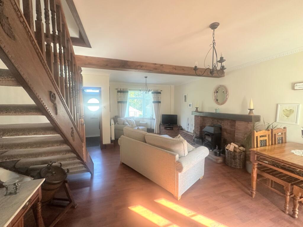 3C317324-B83E-44E9-A82D-2BC553D426B3