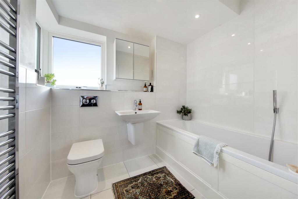 Flat 11, 1 Guardhouse Way - vMqKrpq1IuAEcYnbHpy0.j