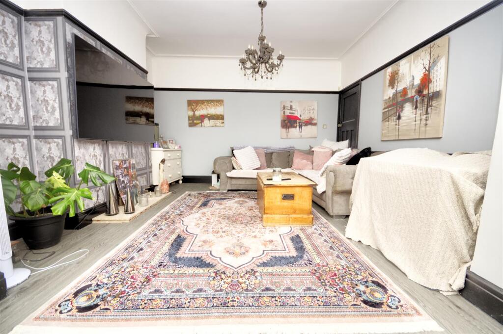 DSC_7424_Realistic 2.jpg