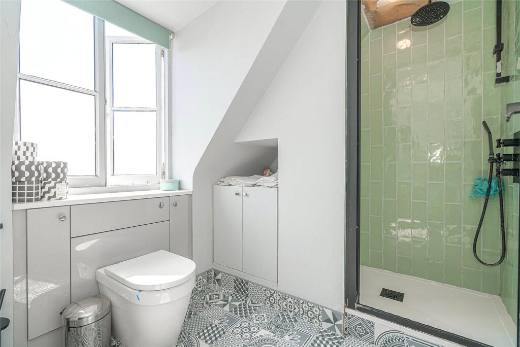 Shower Room B