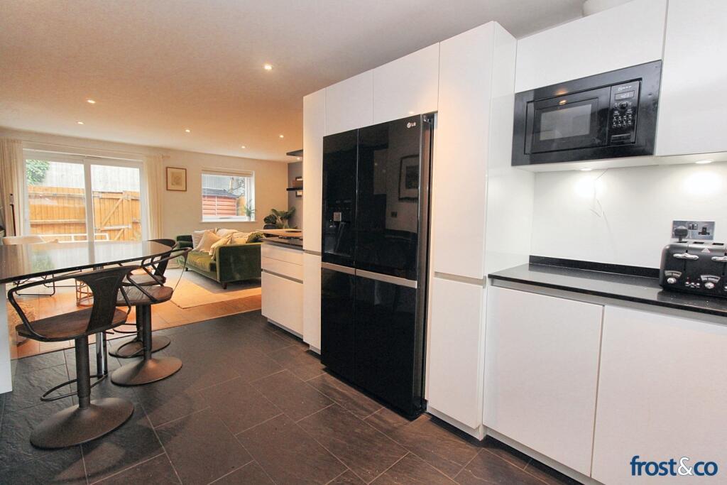 Kitchen to Lounge