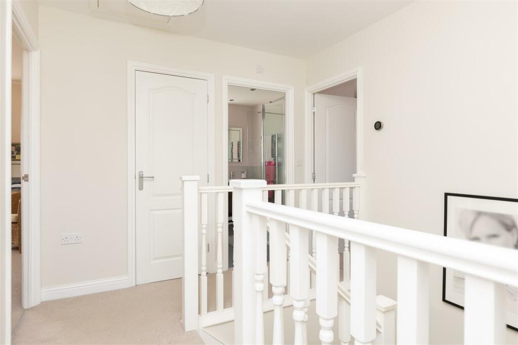 Galleried landing