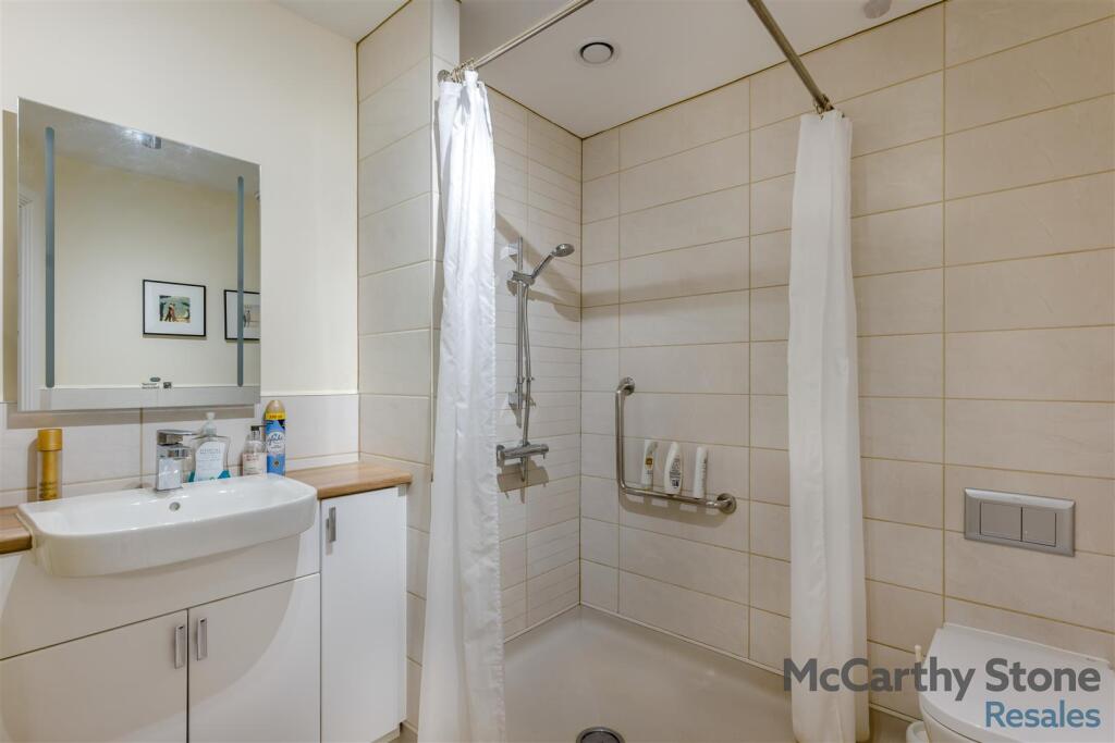 8663961-interior13.jpg