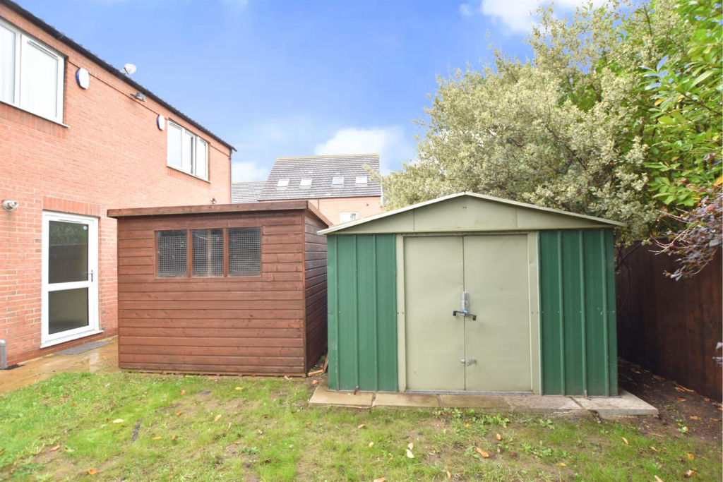 GARDEN SHEDS