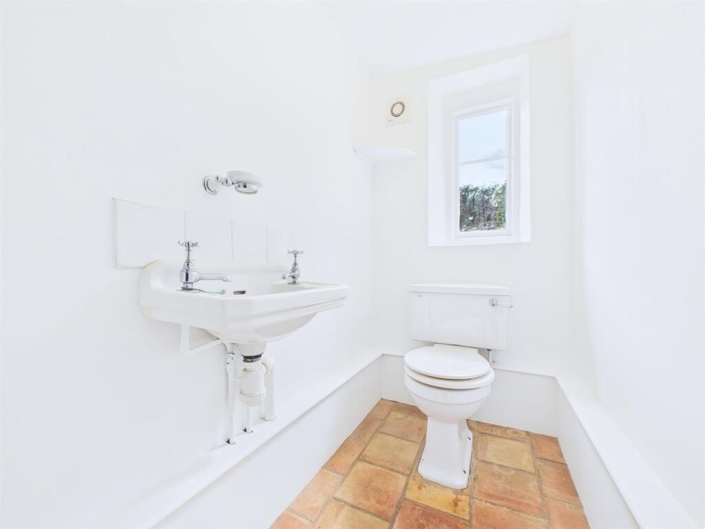 Cloakroom.jpg