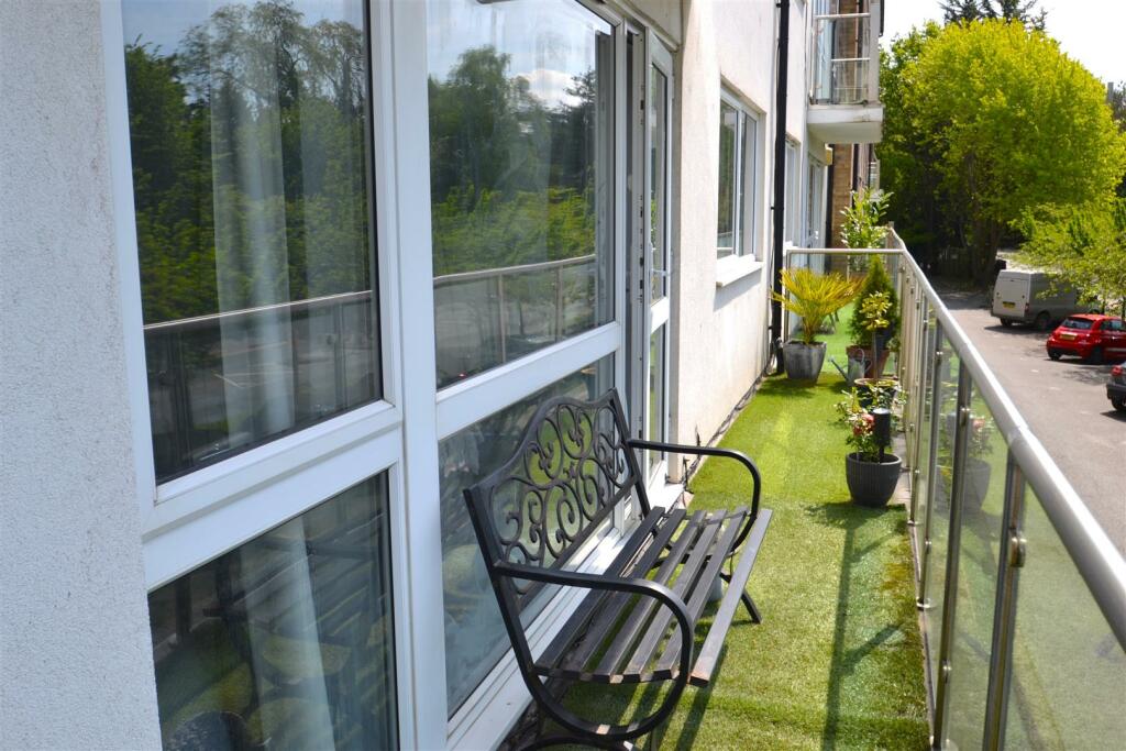 Balcony 1.JPG
