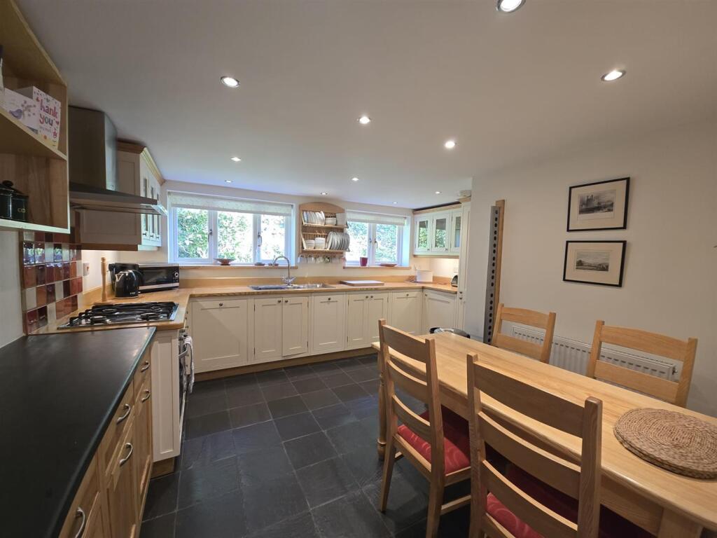 WhatsApp Image 2025-10-08 at 12.15.34_2e62bfed.jpg